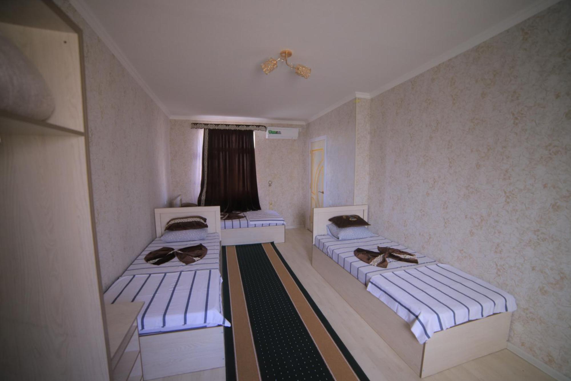 Umar Hotel Хива Екстериор снимка