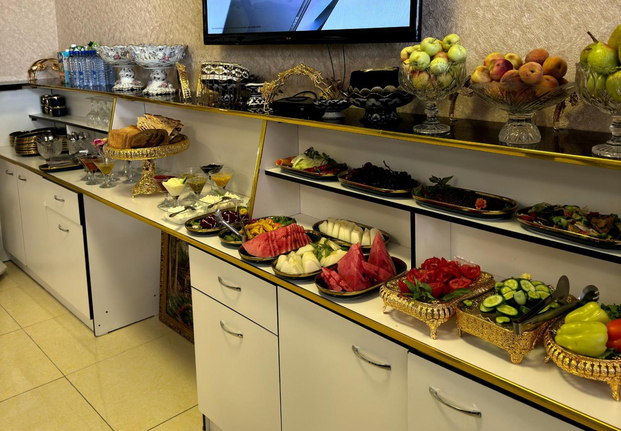 Umar Hotel Хива Екстериор снимка