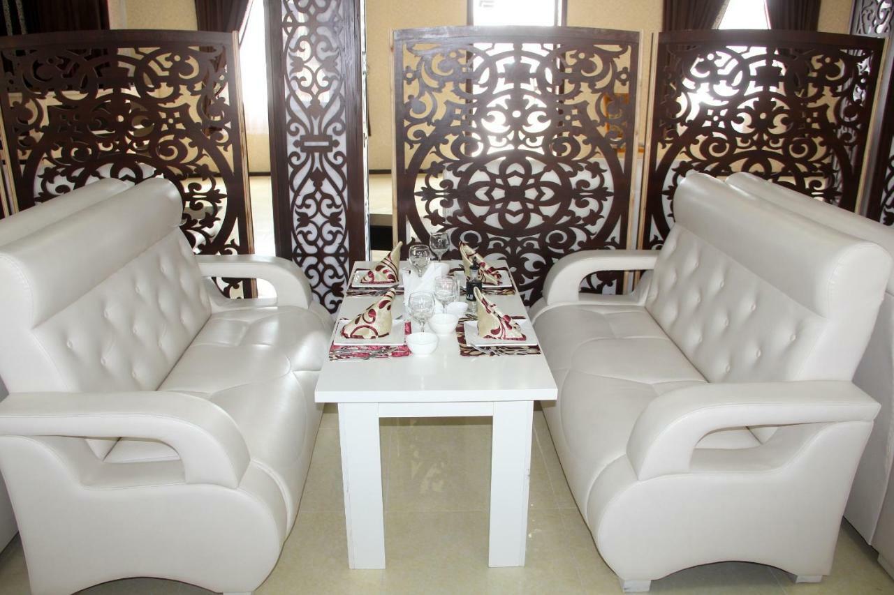 Umar Hotel Хива Екстериор снимка